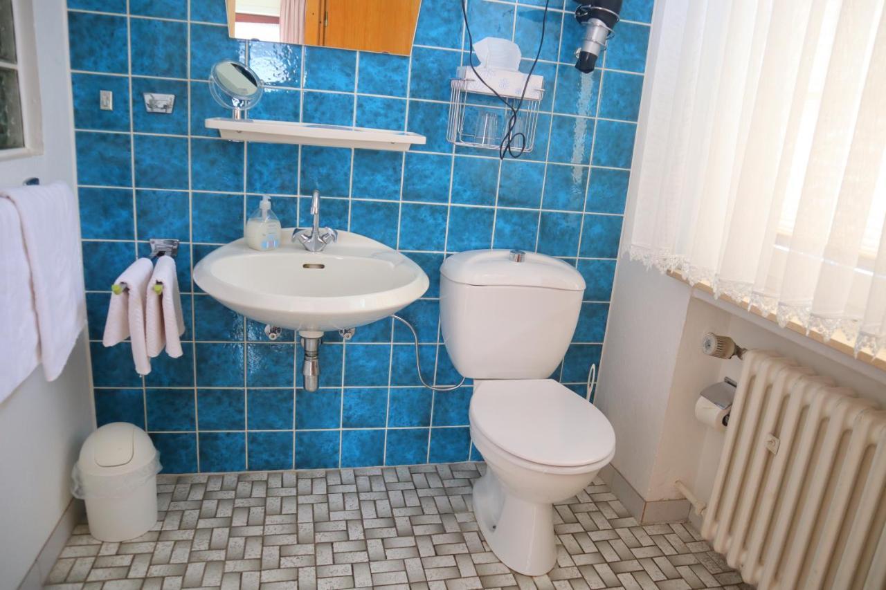 Pension Zur Harburg Uslar Exterior foto